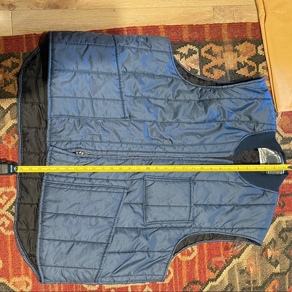 Vest - Picture 6 of 6